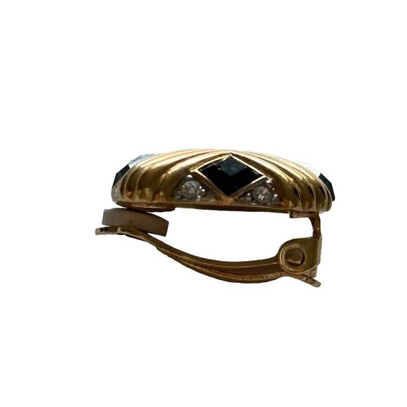 A. C. Signed Blue Clear Crystal Square Gold tone Clip on Earrings vintage 1980s - Picture 6 of 11